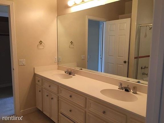 11858-taylorcrest-rd-unit-5-houston-tx-building-photo(5)