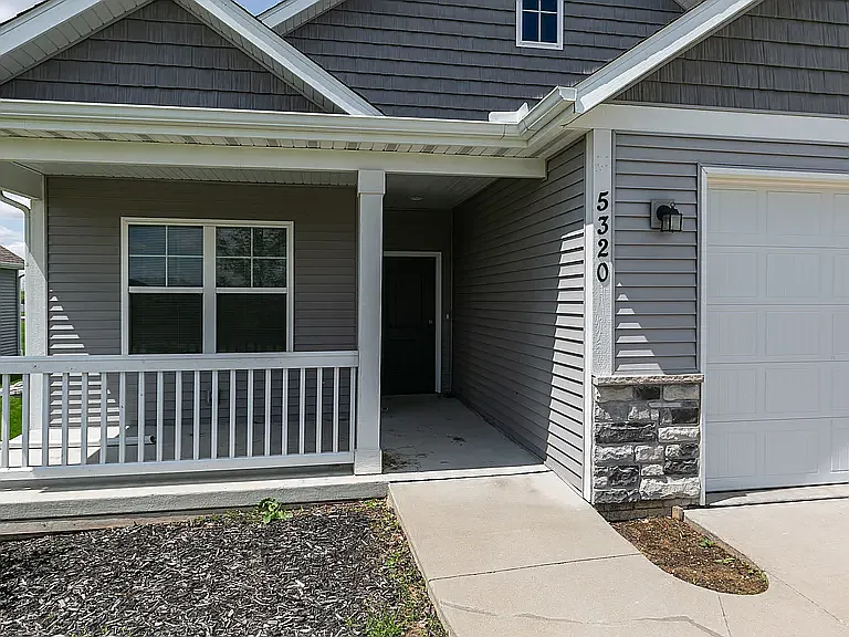5320 Addyson Dr — Photo 3