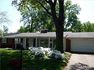 1st image of 814 Garland Pl