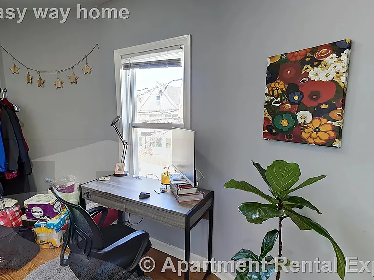 53 Derby St #3 — Photo 9