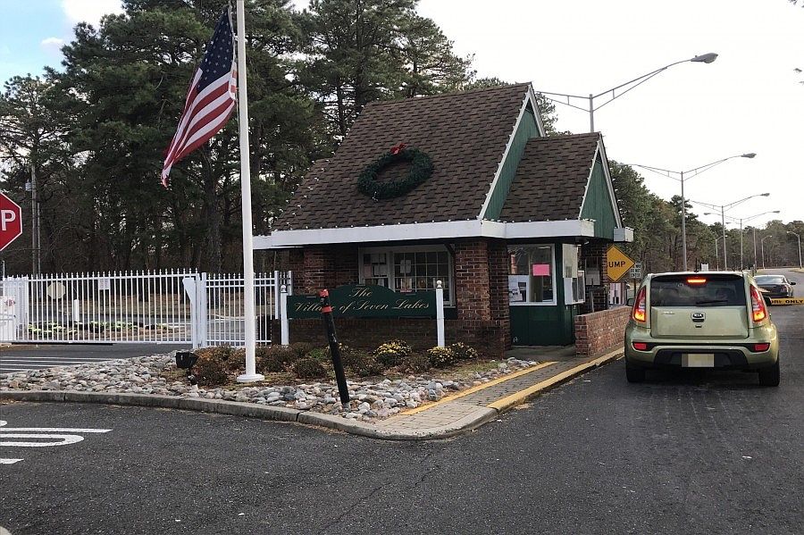 1st image of 81A Dorchester Dr