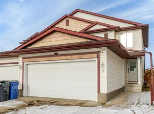 3 S Amlee Close, Red Deer, AB T4R3G2