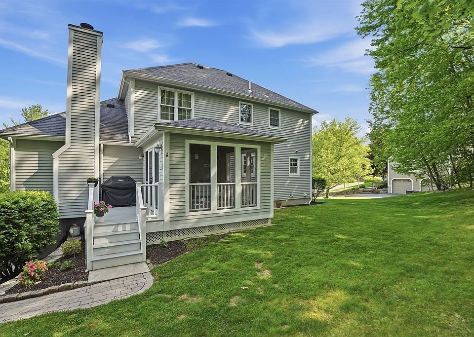 1st image of 69 Highland View Dr