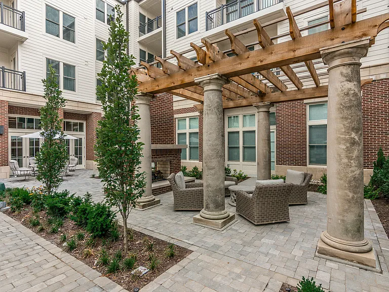 The Residences at Harpeth Square — Photo 17