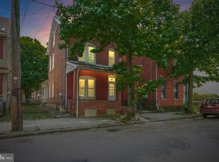 12 Walnut St, Pottstown, PA 19464