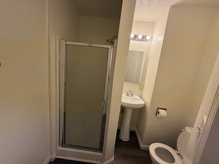 1032-1036 S Normandie Ave #5 — Photo 18