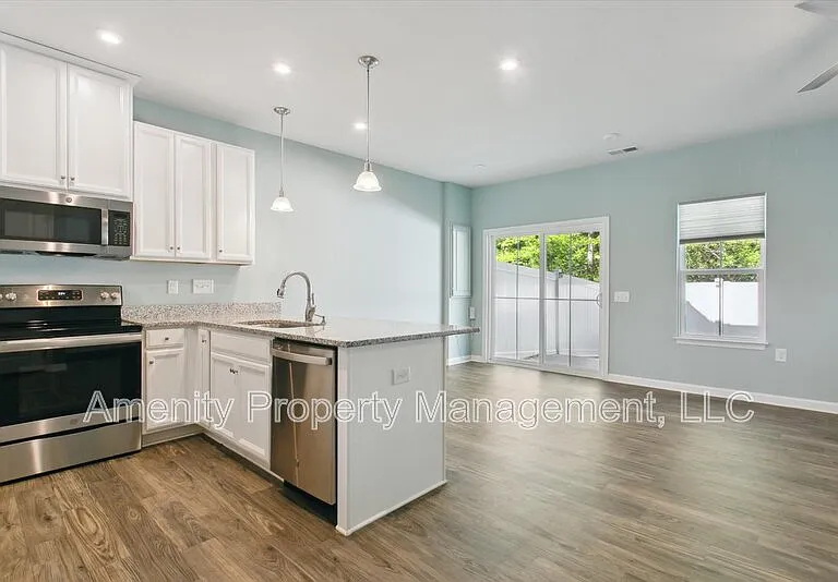 205 Capeside Ct #1 — Photo 8