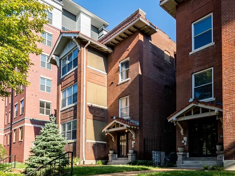 5535 Pershing Ave #11 — Photo 3