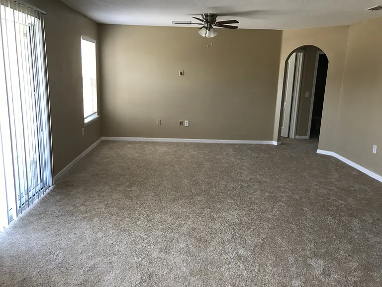 4020 Pemberly Pines Cir — Photo 13