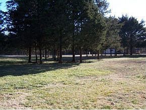 3rd image of 282 Melody Manor Ln