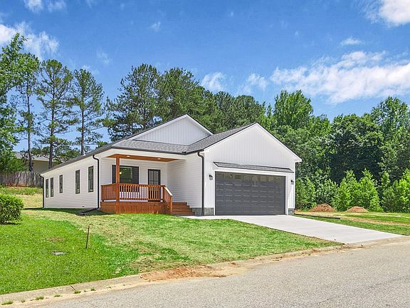 3rd image of 109 Running Creek Dr