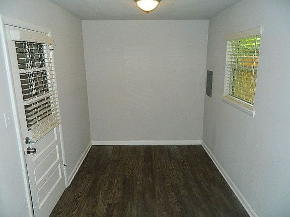 5th image of 364 N Assembly Dr