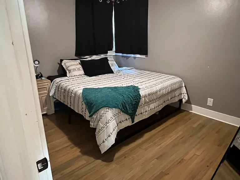 931 Falls Ave #2 — Photo 12