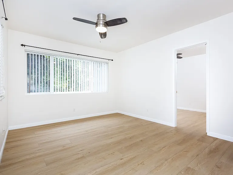 3830 Kettner Blvd — Photo 9