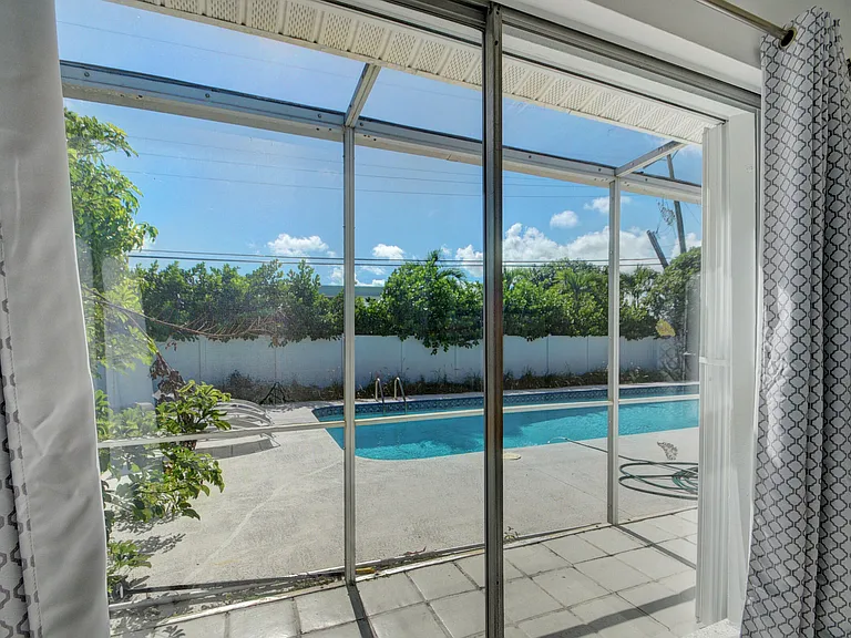 1171 Bimini Ln — Photo 38