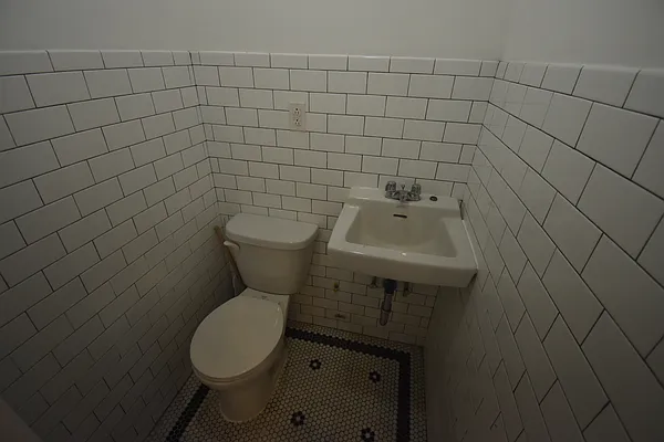 Rented by Bedford & Jane | media 6