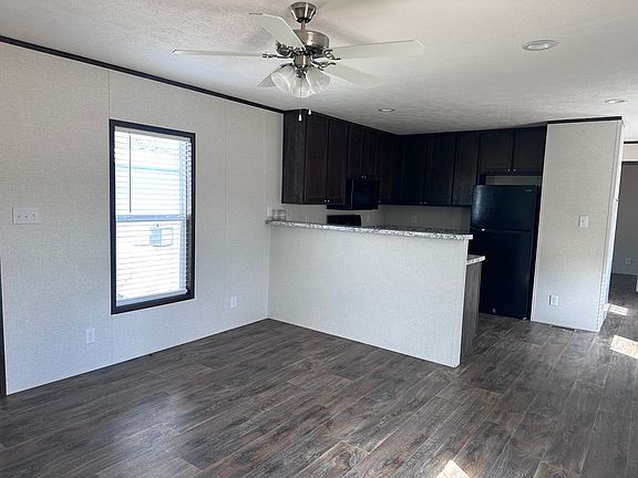 2nd image of 410 County Road 2518 #3