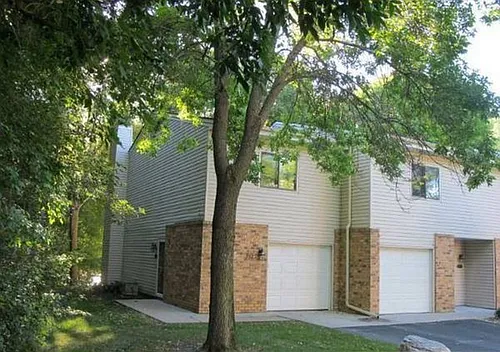 17523 Pond Cir Photo 1 17523 Pond Cir Photo 1
