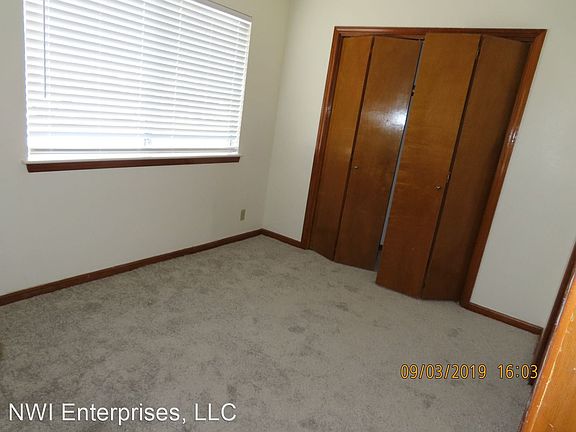 4th image of 2514 Pearl St APT 203