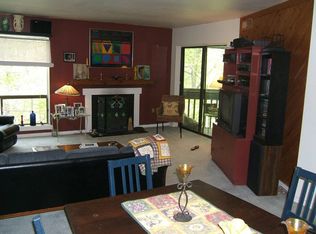 10340 Iron Mill Rd, North Chesterfield, VA 23235