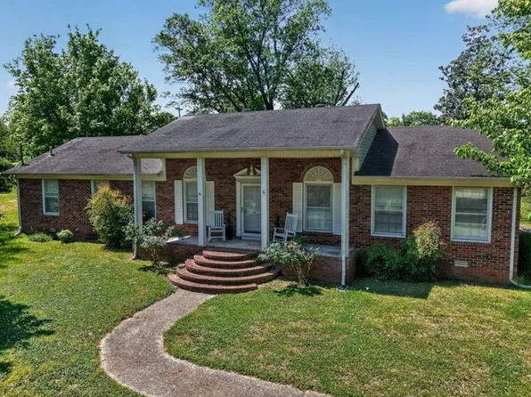 149 N Main St, Sparta, TN 38583