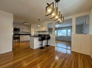 30 Gables Cir, Salem, MA 01970