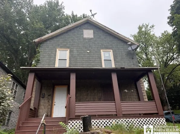 253 Crescent St, Jamestown, NY 14701