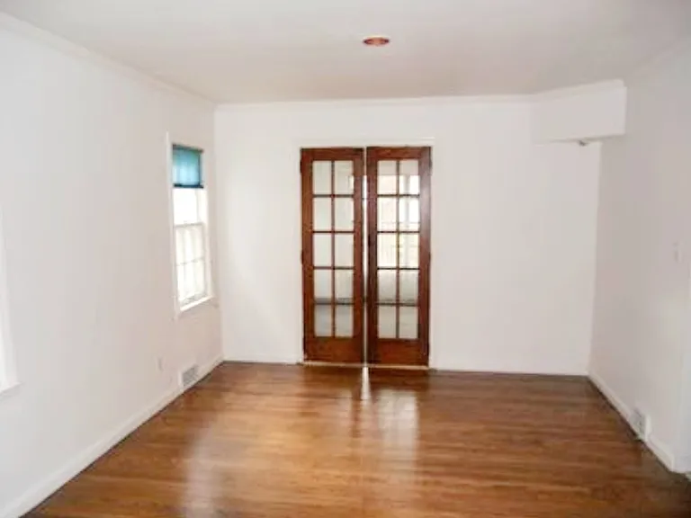 3946 Bushnell Rd — Photo 4