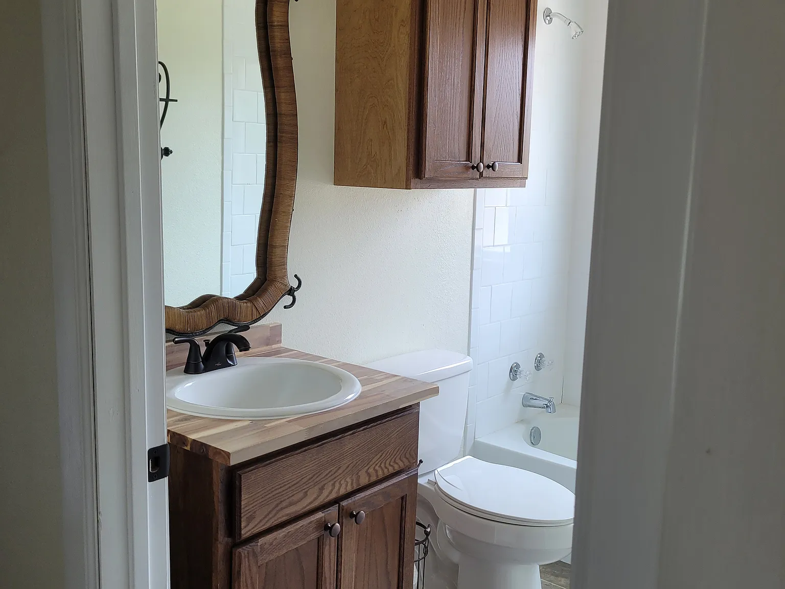 2 bed, 849 sqft, $835 — Photo 4