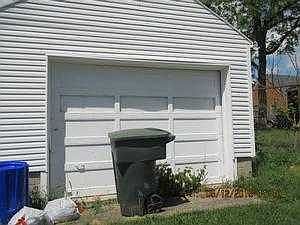 detached garage