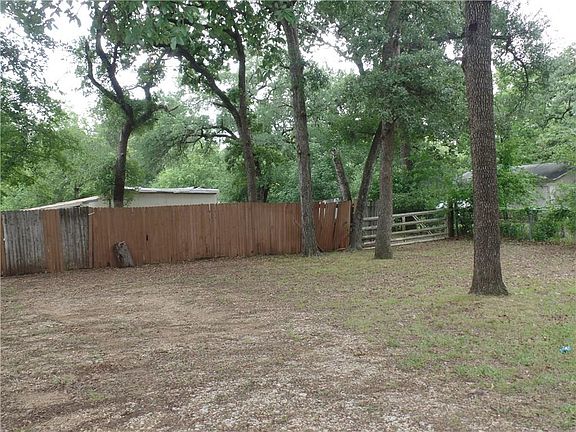 4th image of 5908 Highland Ave