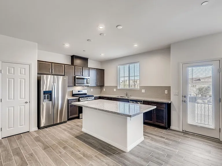 1278 Arcadia Rim Pl — Photo 5