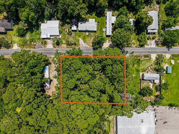 4th image of 16 Bayview Dr