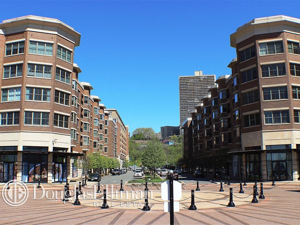 1st image of 22 Avenue At Port Imperial APT 107