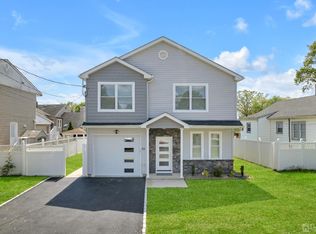 85 Cleveland Ave, Parlin, NJ 08859