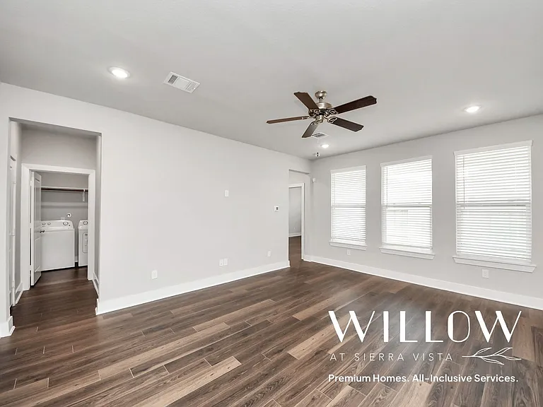 10518 Moon Valley Ln — Photo 29