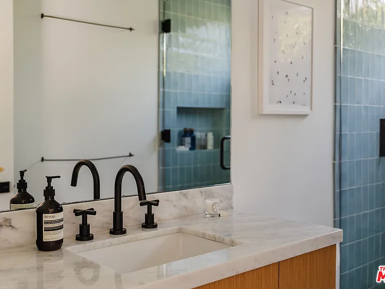712 San Lorenzo St — Photo 46