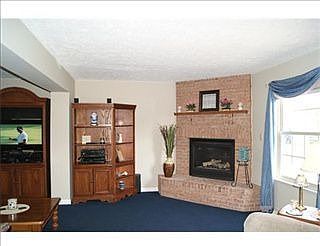 5th image of 593 Bruton Dr