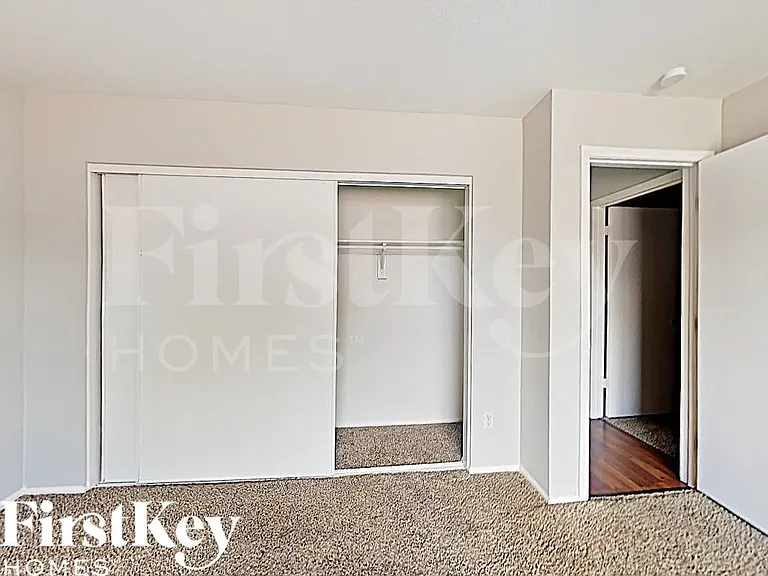 3167 W Foothill Dr — Photo 9