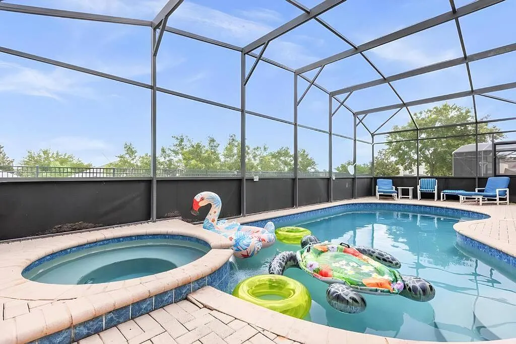 2671 Manesty Ln — Photo 1