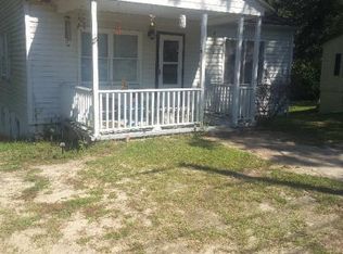 25 Caldwell St, Summerton, SC 29148