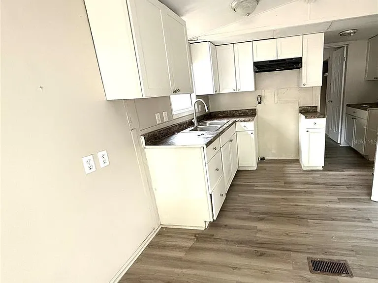 14455 E Highway 25 #22 — Photo 21