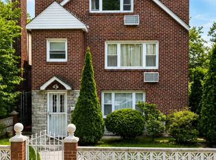 16404 29th Ave, Flushing, NY 11358