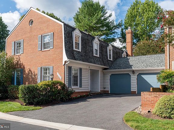 2nd image of 10226 Democracy Ln
