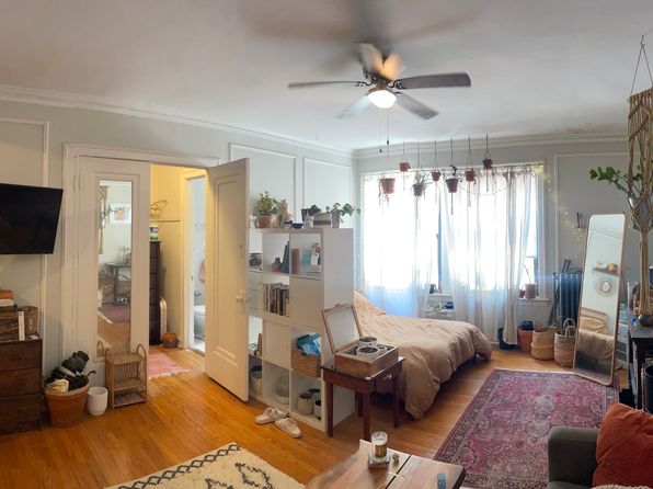 1211 W Elmdale Ave APT 2L
