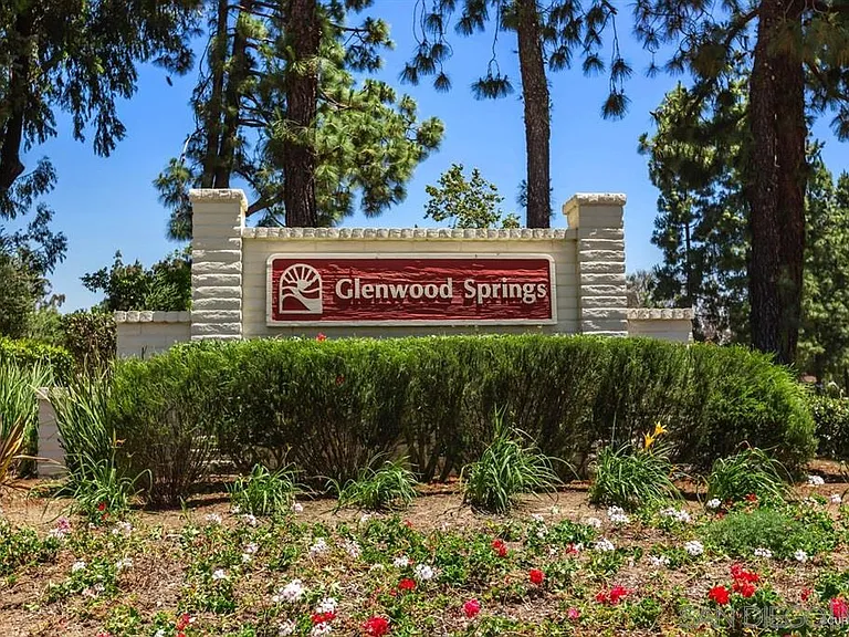 10470 Ridgewater Ln — Photo 25