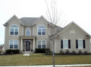 2533 Meadowshire Rd, Galena, OH 43021