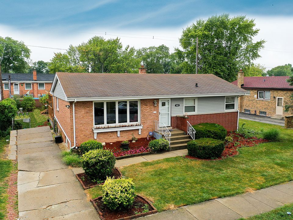 1st image of 422 N Manchester Dr