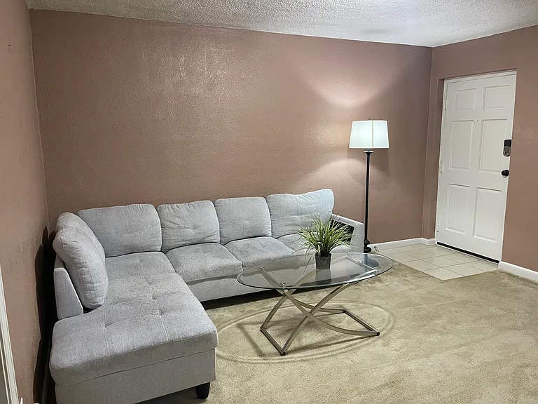 250 Little St #D106 — Photo 1