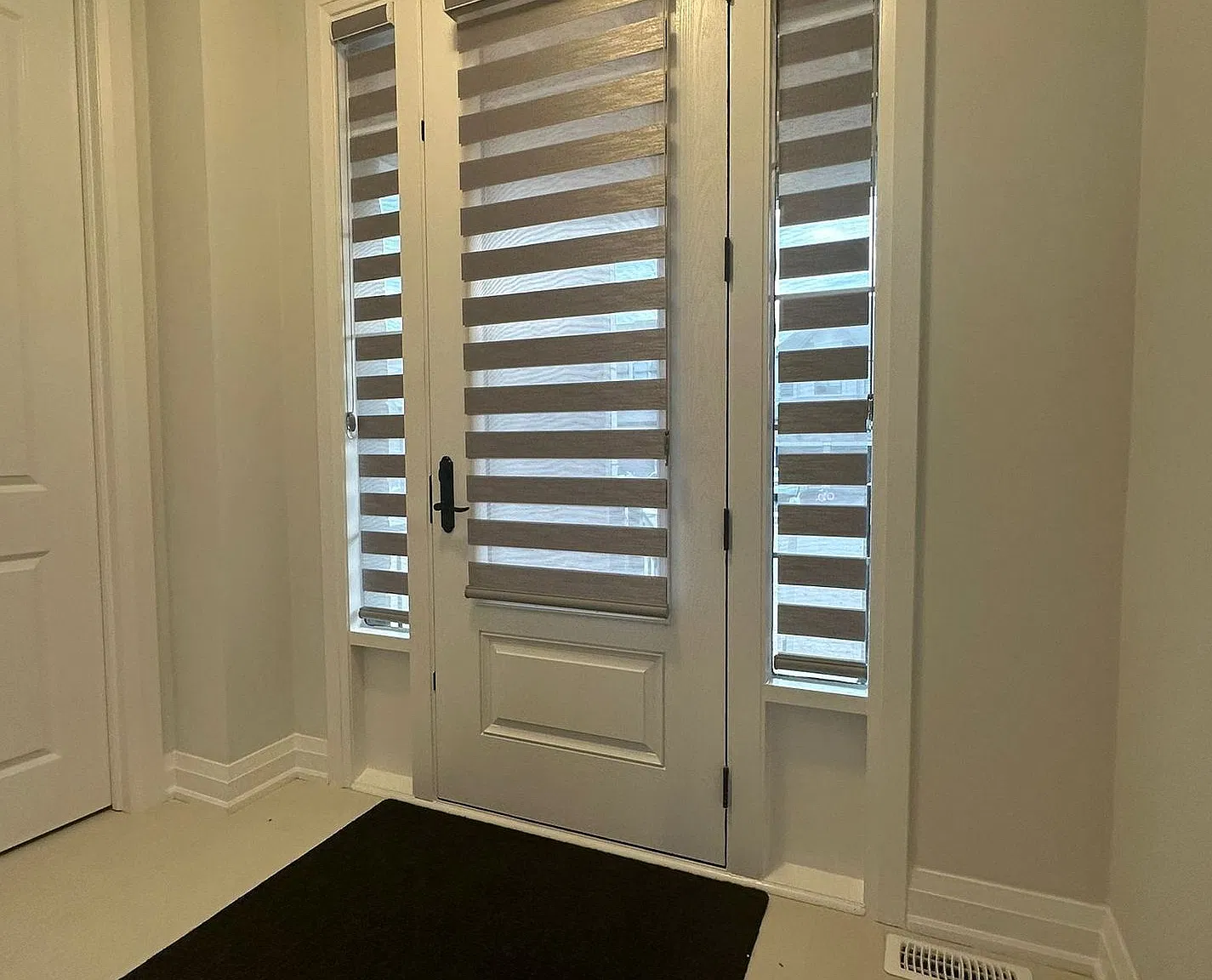 4 bed, $3,000 — Photo 2